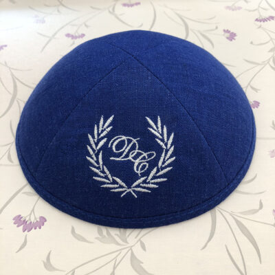 LINEN-KIPOT-KIPPOT-KIPPAH-CAPS-YARMULKES-CIPA-WEDDING-JEWISH-CAPS.jpg
